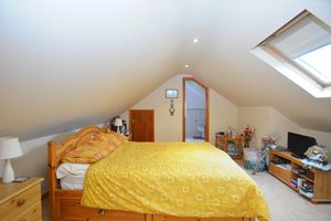 Photo 11- click for photo gallery